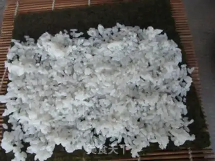 Make Fishseed sushi step 2