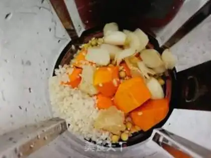 Make Pumpkin lilies step 4