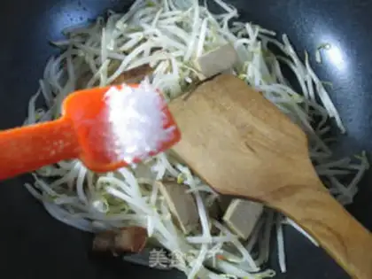 Make Sour ham and green beans step 4