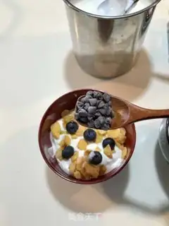 Make Blueberry cereal soy cream step 4