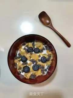 Make Blueberry cereal soy cream step 5