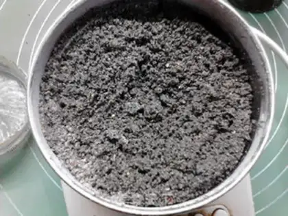 Make Roses with black sesame soup step 5