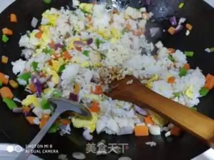 Make Vegetable egg fried rice step 6
