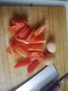 Make Tomato fried eggs step 0