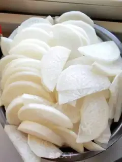 Make Fish-head hotpot step 1