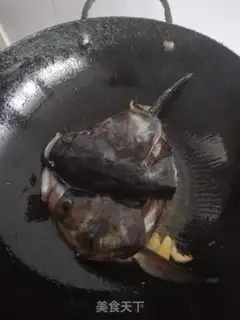 Make Fish-head hotpot step 6
