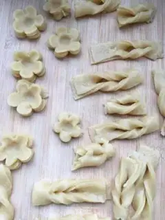 Make Noodle fried fruit step 14