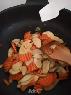 Make Carrot fried abalone mushroom step 7