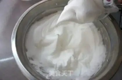 Make Happy cake rolls step 3
