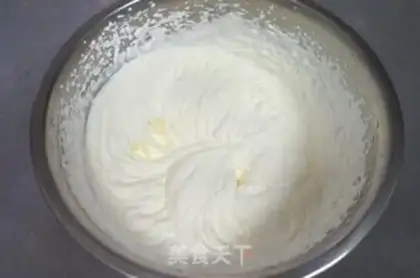 Make Happy cake rolls step 9