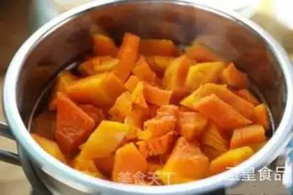 Make Pumpkin sesame ball step 1