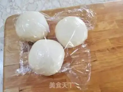 Make Hala bread step 4