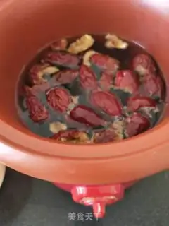 Make Red-tree black ear soup step 3