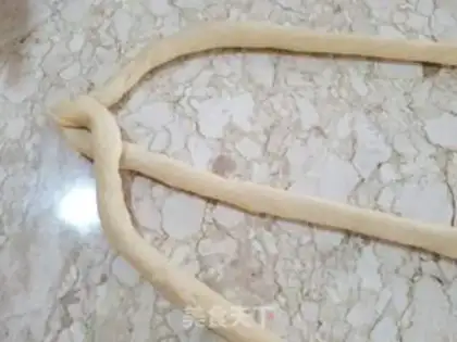 Make Hala bread step 9