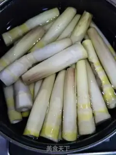 Make Tasty hand peeling step 3