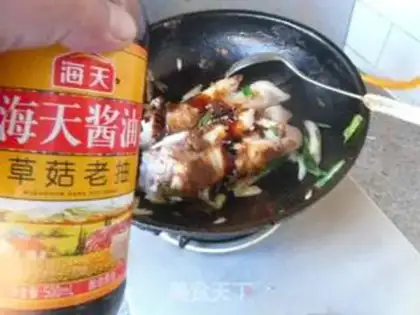 Make Soy pig hoofs step 5