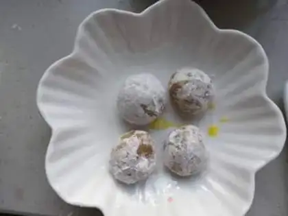 Make Sneakyballs step 7