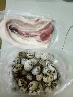 Make "Hands tore up the chickens." step 0