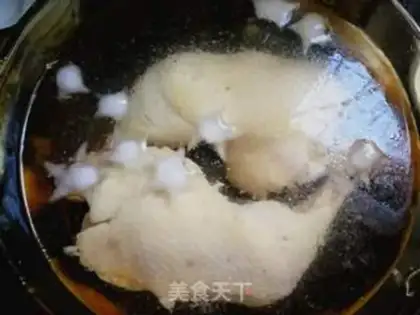 Make "Hands tore up the chickens." step 3