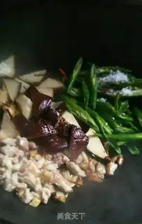 Make Plum meat and soybeans step 5