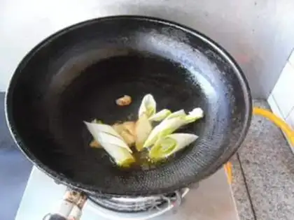 Make Home chicken mushrooms step 5