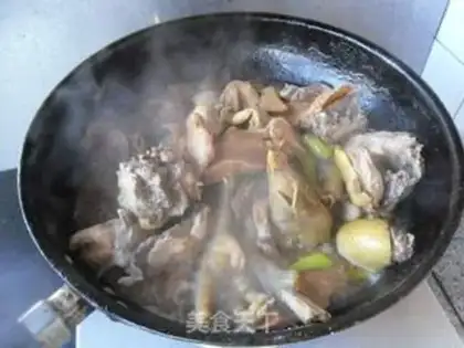 Make Home chicken mushrooms step 11