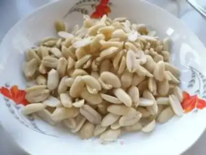 Make Spicy peanut petals step 3
