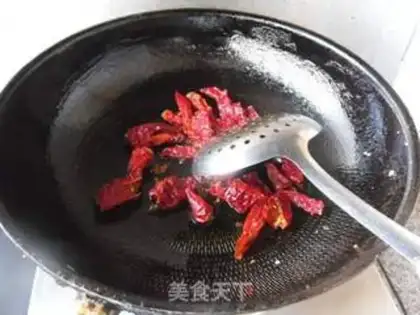 Make Spicy peanut petals step 7