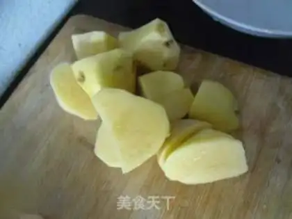 Make Curry potato chicken step 2