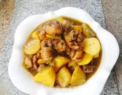 Make Curry potato chicken step 13