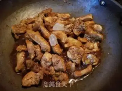 Make Three chickens on the table step 5