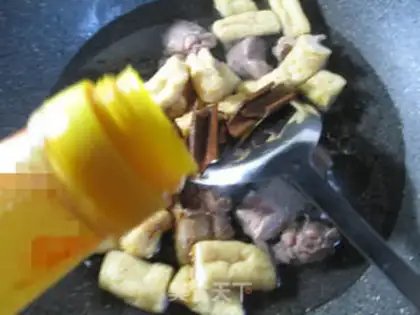 Make The soybeans roast rabbit step 6