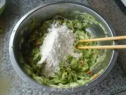 Make cucumber loaf step 4