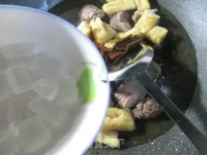 Make The soybeans roast rabbit step 8