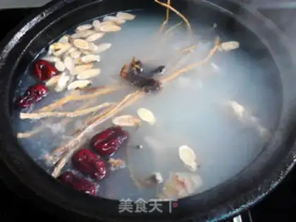 Make The ginseng returns to the date of the ginger lamb soup step 8