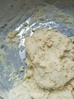 Make Homemade walnut peaches step 4