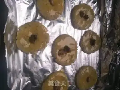 Make Homemade walnut peaches step 7