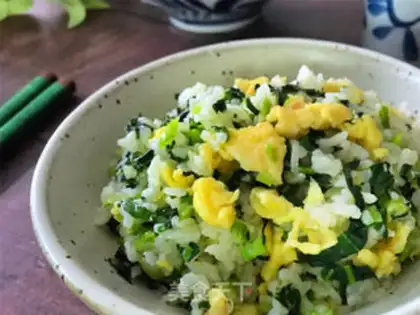 Make A green egg fried rice step 8
