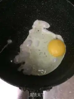 Make Eggs hanging step 0