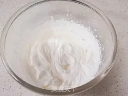 Make Pumpkin cake roll step 19
