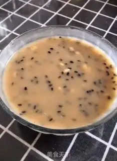 Make Black sesame noodles step 6