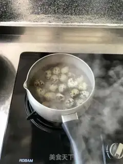 Make Eggs with eggplant juice step 0