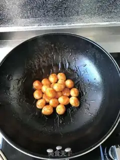 Make Eggs with eggplant juice step 6