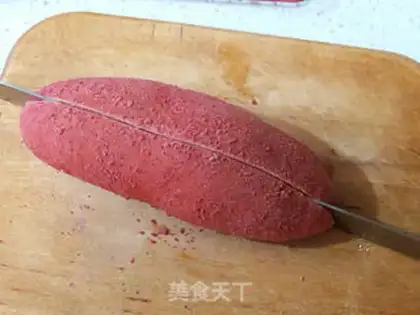 Make Strawberry with a pie bag step 32