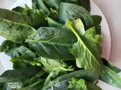 Make Spinach egg soup step 0