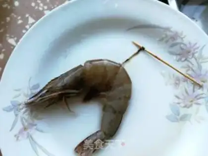 Make Sugar shrimp step 1