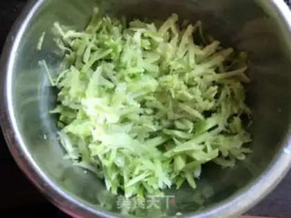 Make Roachballs step 1