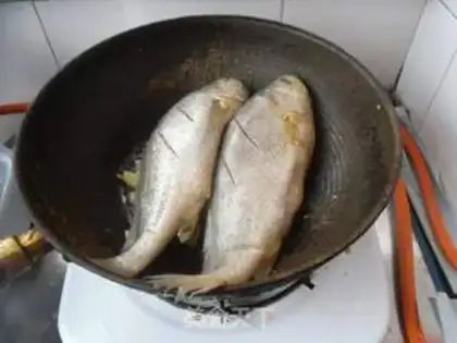Make Chip crackers step 5