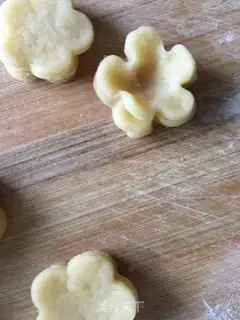Make Noodle fried fruit step 10