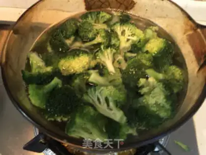 Make Chicken fried broccoli step 1